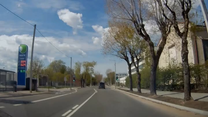 Panerių gatvės juostų žymėjimas baigtas