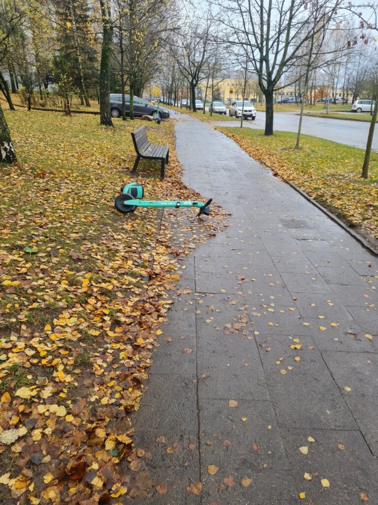 Kai valo traktoriuku ir pakelti ne jo darbas