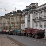 Vilniaus miesto savivaldybė, man atrodo statybų rangovas baigęs darbus turėtų sutvarkyti…