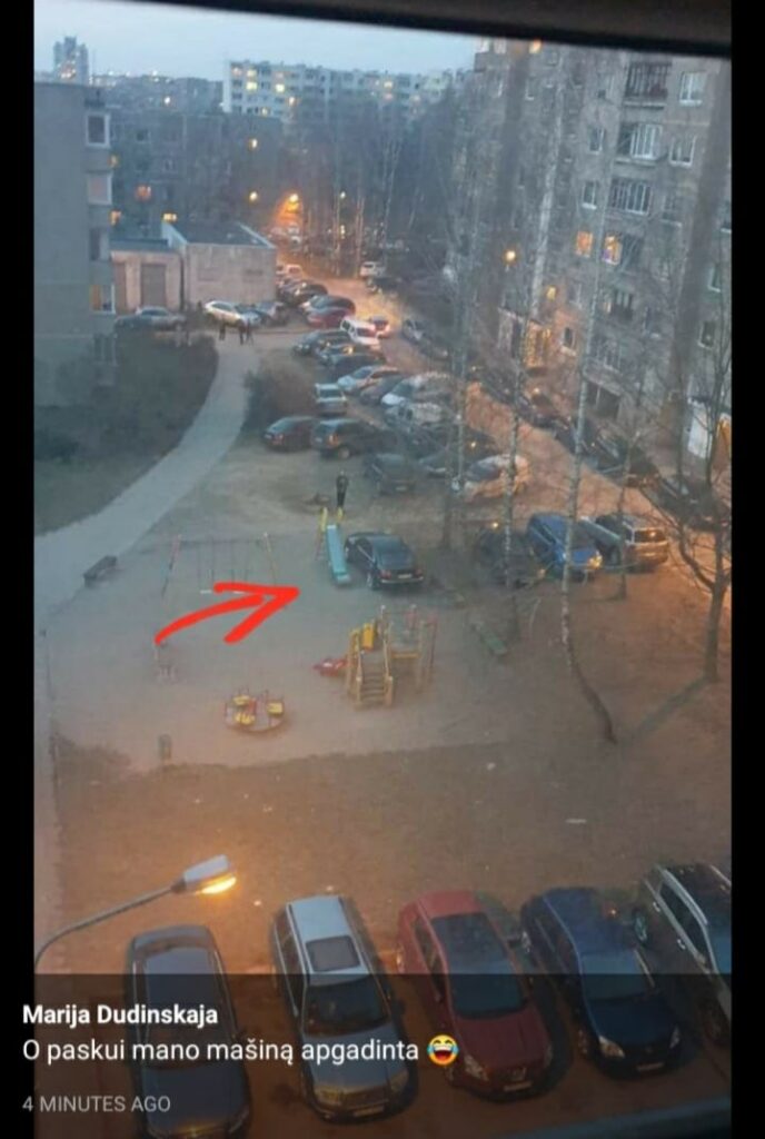 paskui mano mašiną apgadinta