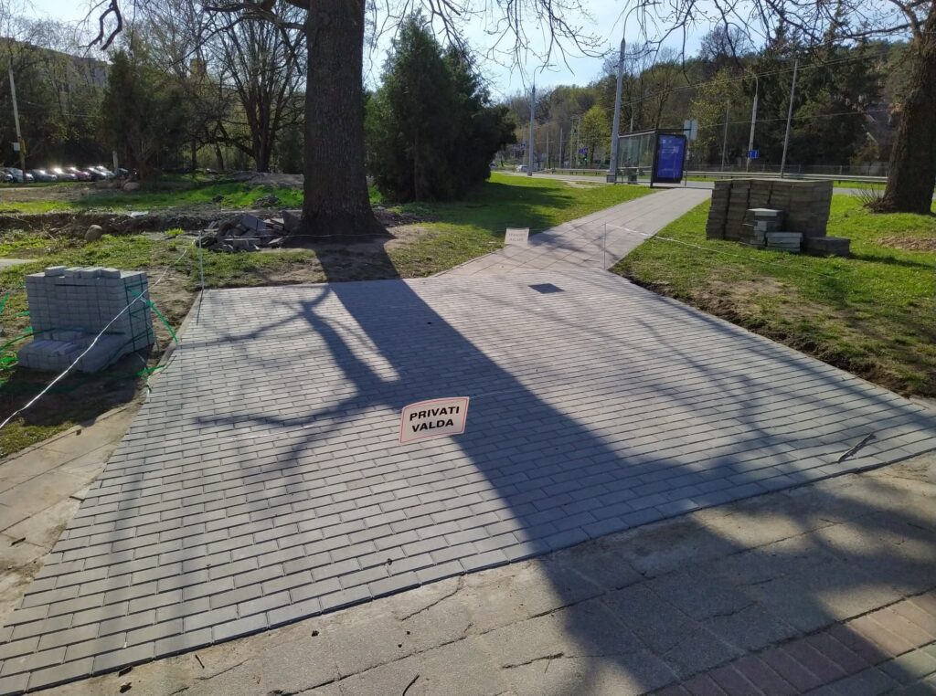 PRIVATI