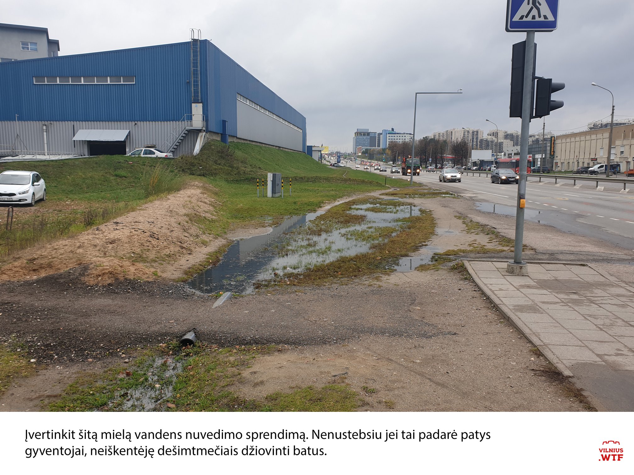 Įvertinkit šitą mielą vandens nuvedimo sprendimą: Nenustebsiu jei tai padarė patys
