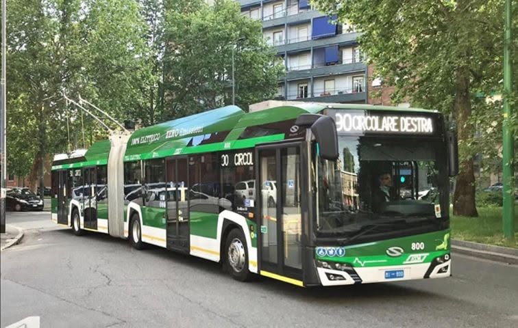 Tuo tarpu Vilnius, nors ir turi visą reikalingą troleibusams infrastuktūrą, viliasi…
